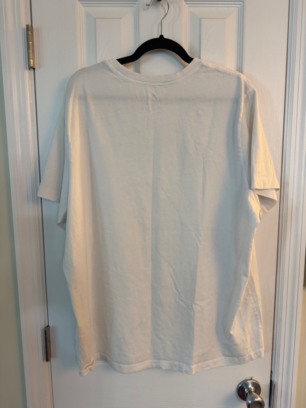 Nike White Short Sleeve T-Shirt with Green Logo - Picture 3 of 4